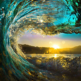 50x50 TEMPERED GLASS - THE WAVE
